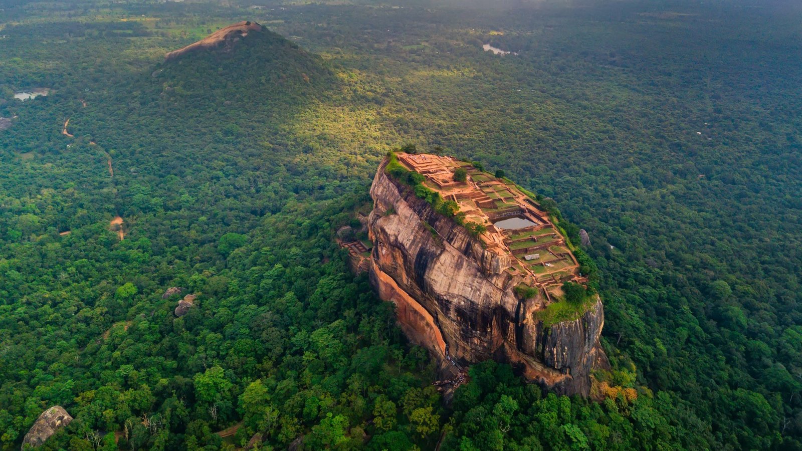 Your Comprehensive Guide to Evaluating Sri Lanka Travel Packages